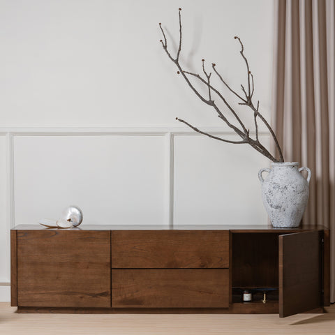 Gatsby 2 Door 2 Drawer Entertainment Unit (Walnut)
