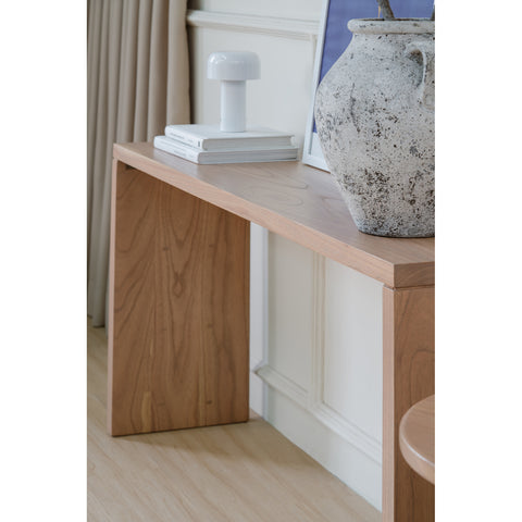 Apollo Console Table